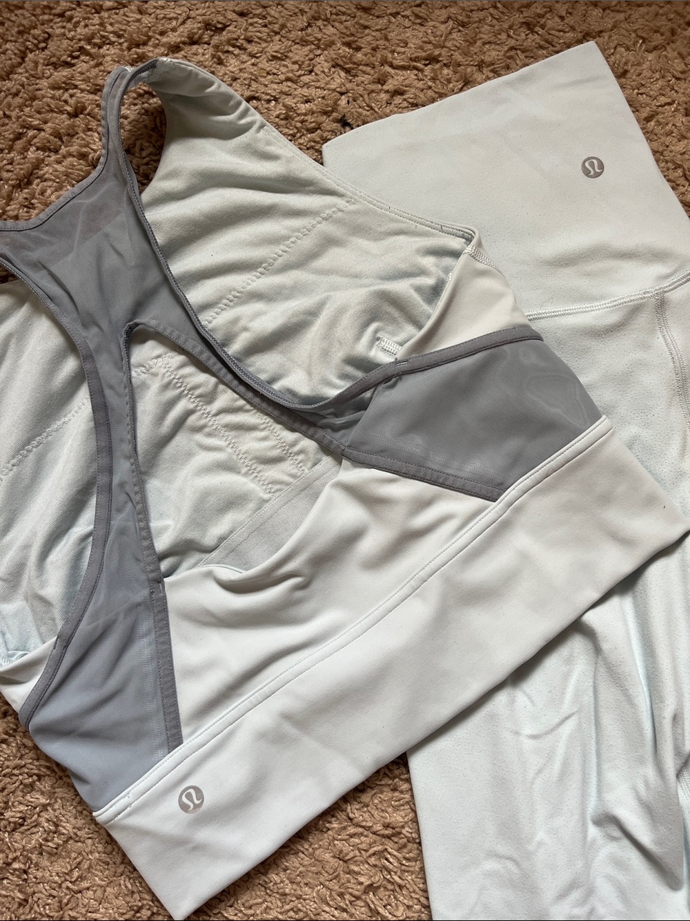 Lululemon Matching Set - Picture 2 of 11